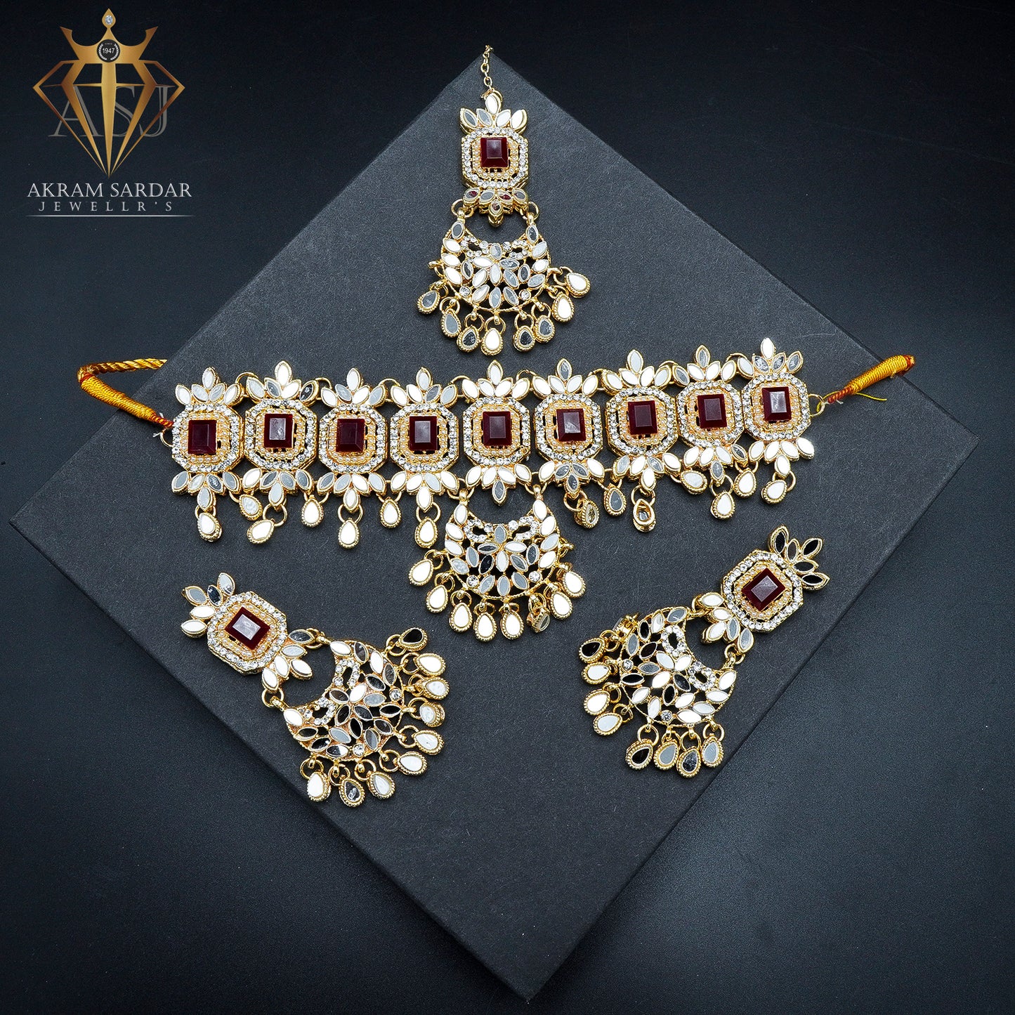 Noor Choker Bridal Set – Golden | Black | Red