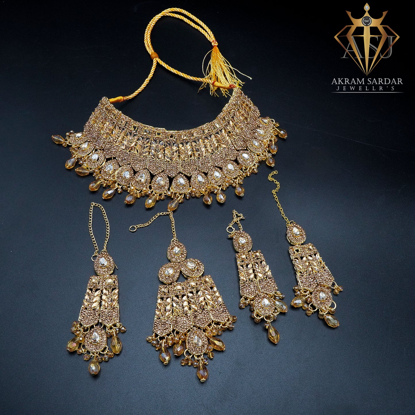 CLASSY NIKKAH BRIDAL SET