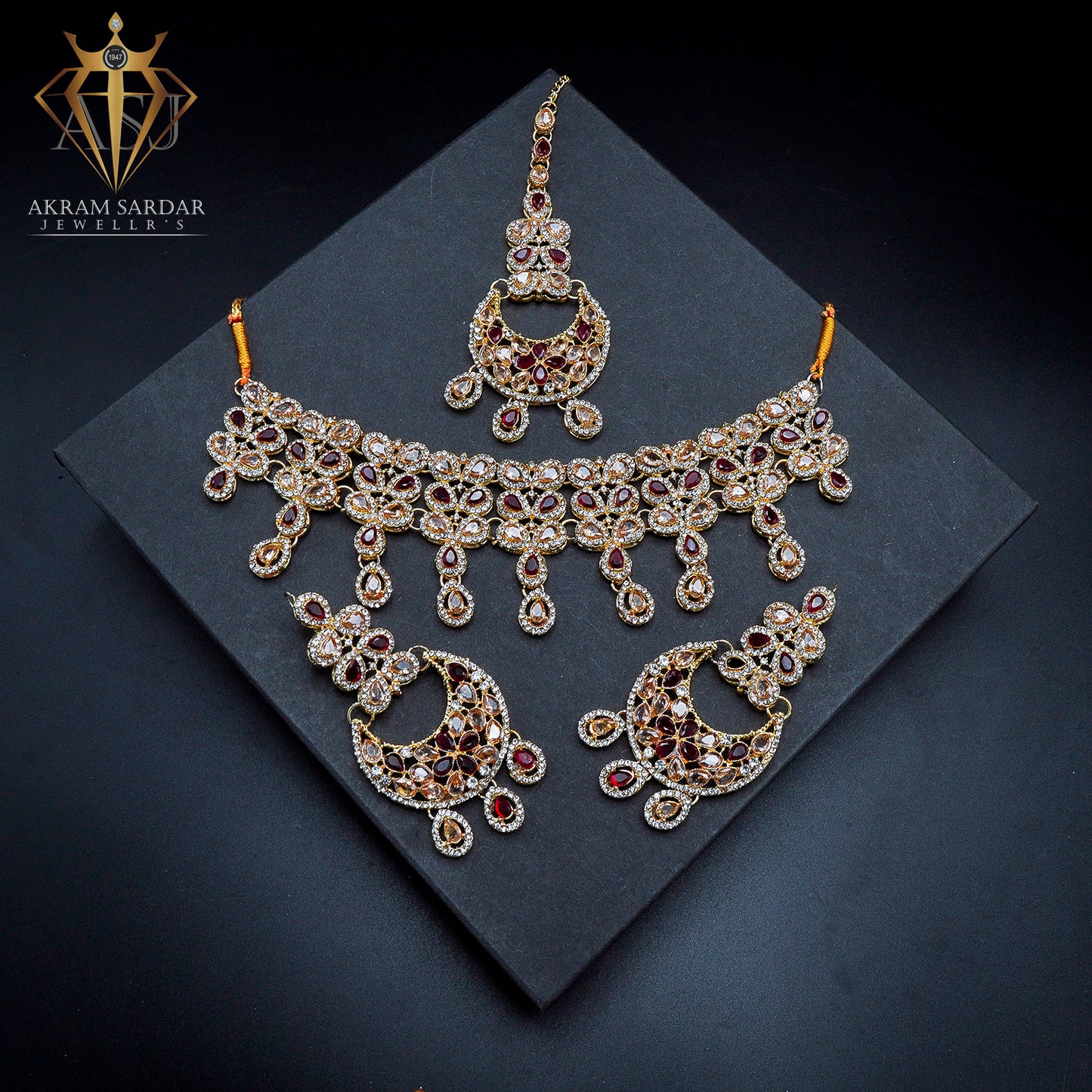 Namaer Zircon Bridal Choker Set – Sparkle with Sophistication
