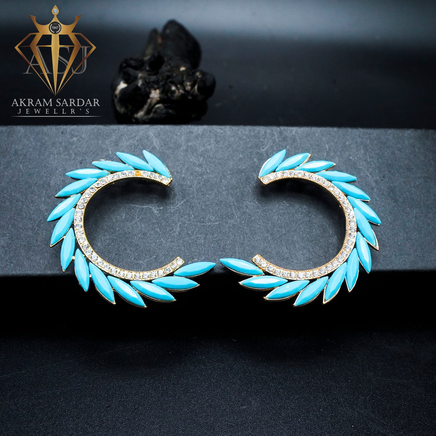 Nura Ear Cuff Earrings