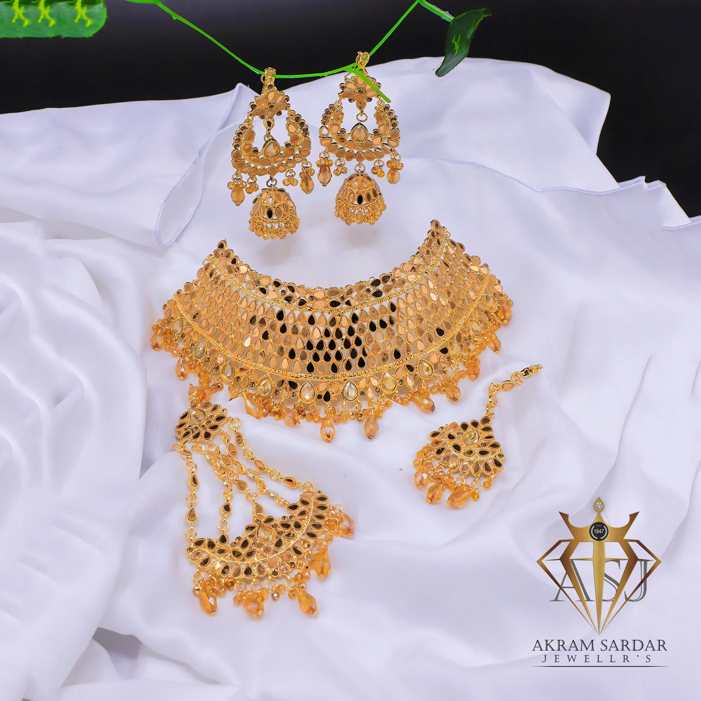 COLLAR KUNDAN BRIDAL SET
