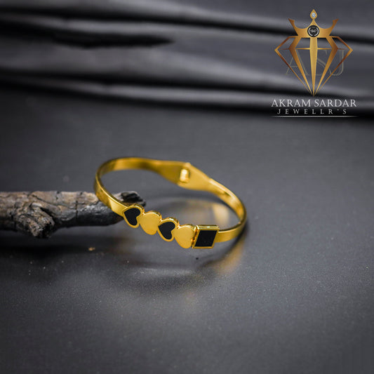 Golden Noir Kara Bracelet