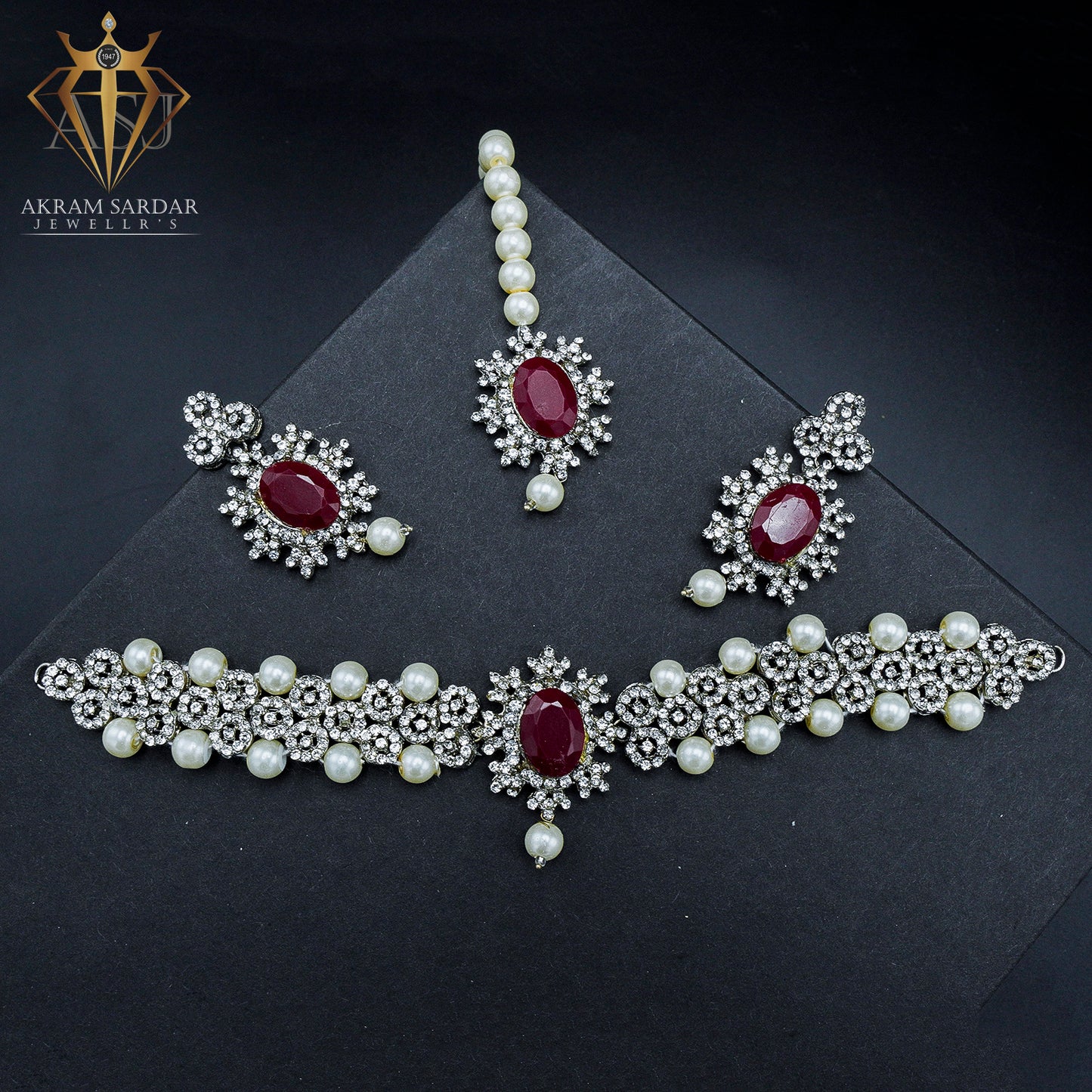 Meharbano Choker Set