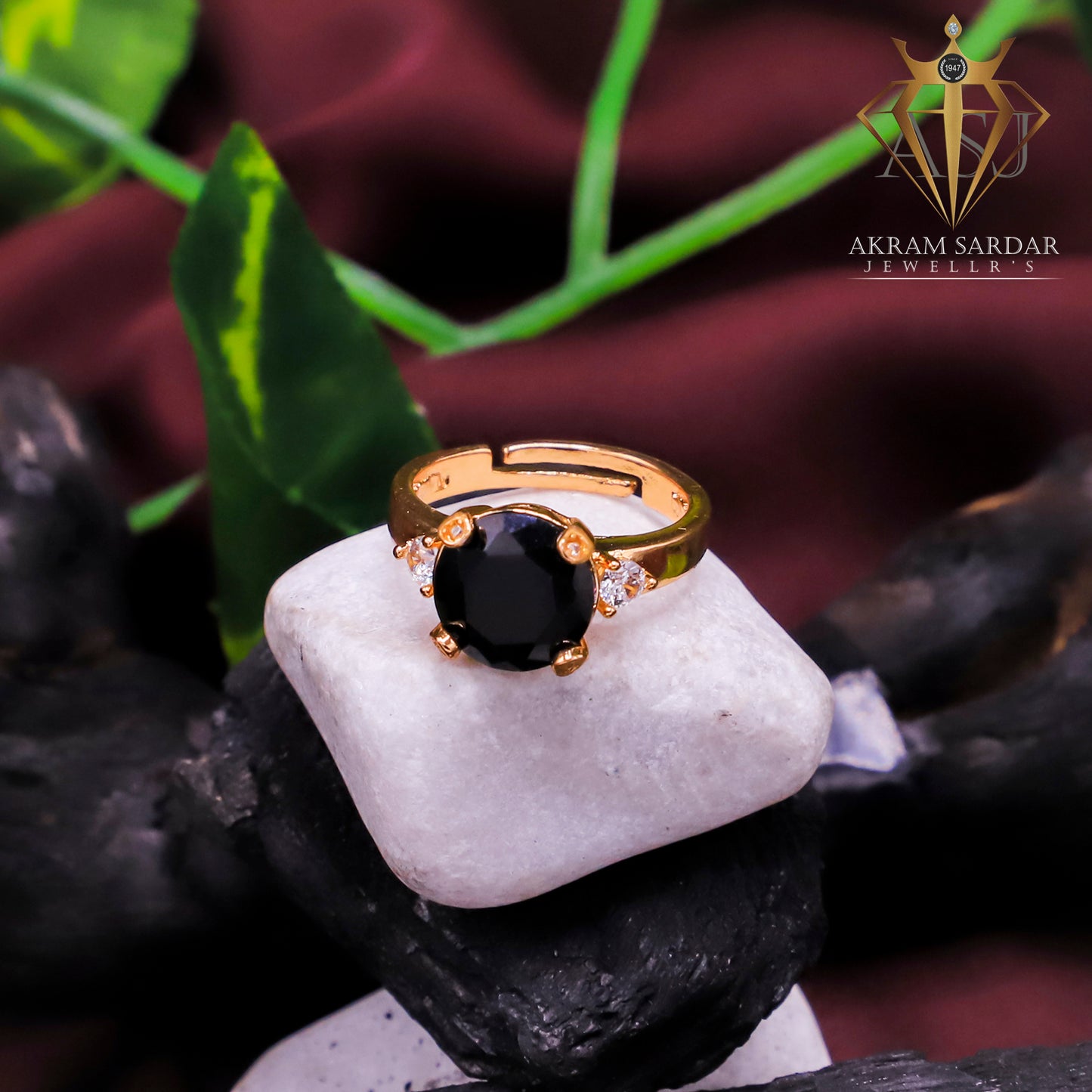 Solora Stone Ring
