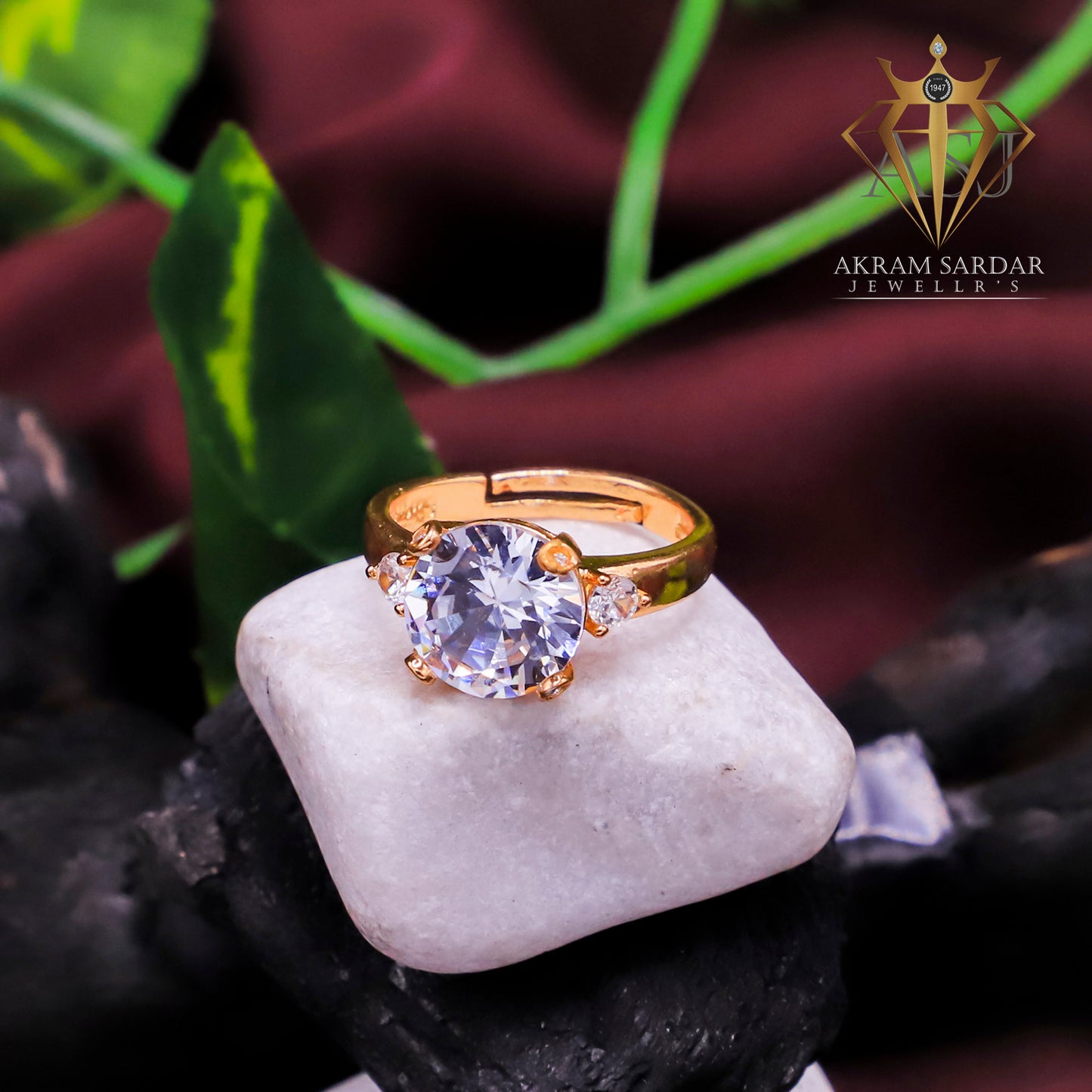 Solora Stone Ring