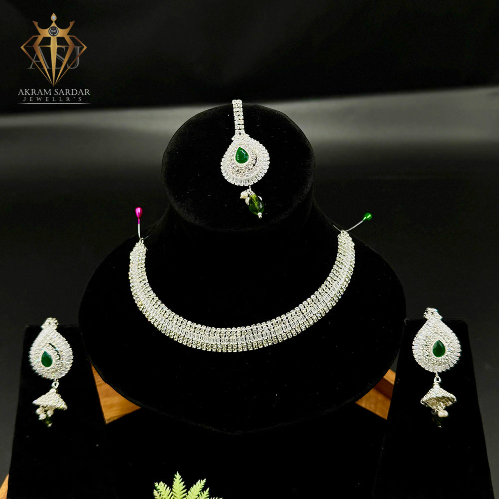 Crown Elegance Necklace