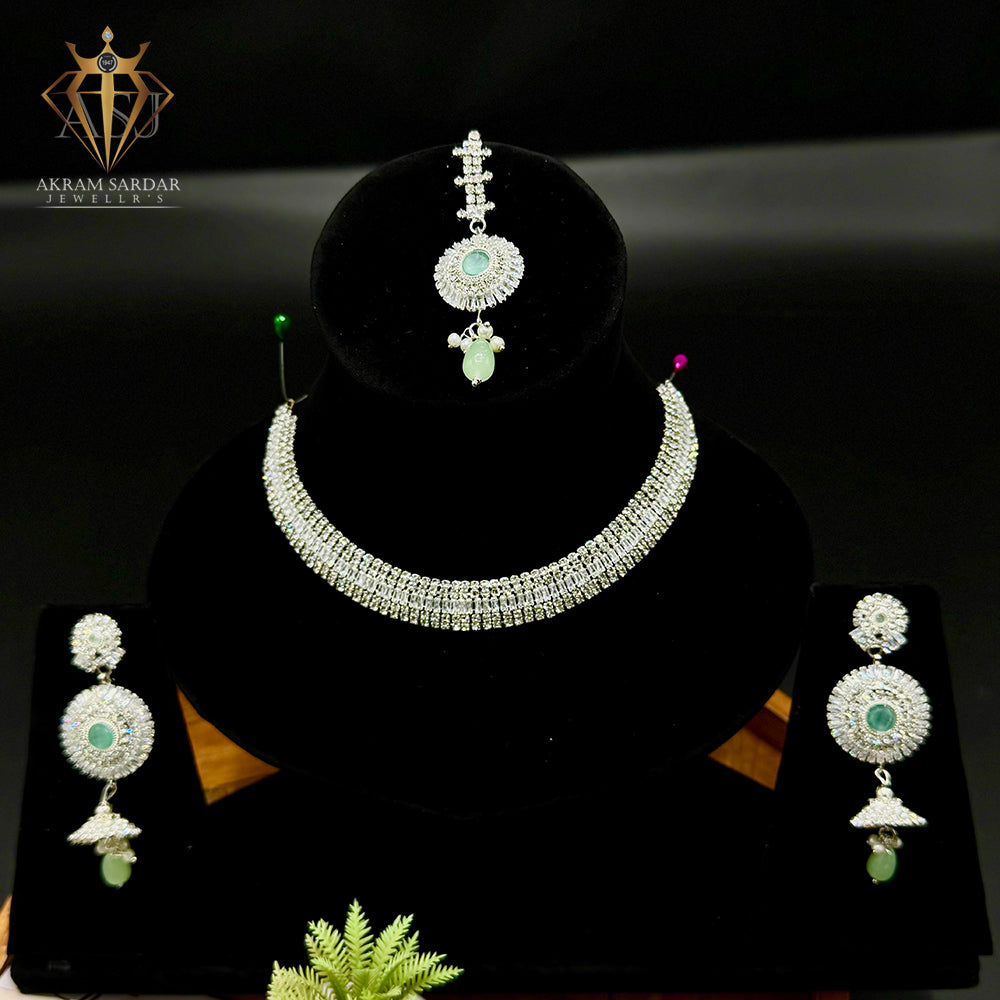 Crown Elegance Necklace