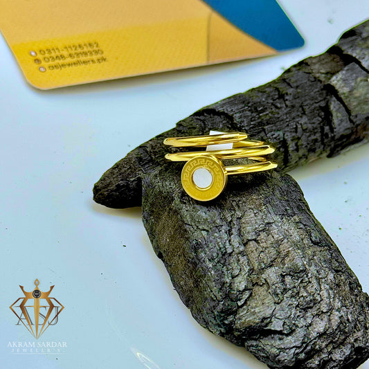 Lunara Solitaire Ring