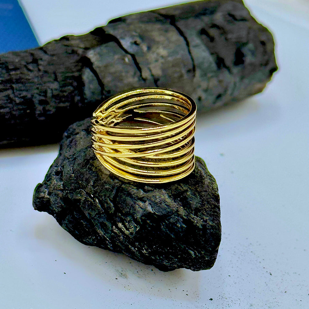 Aveloria Ring