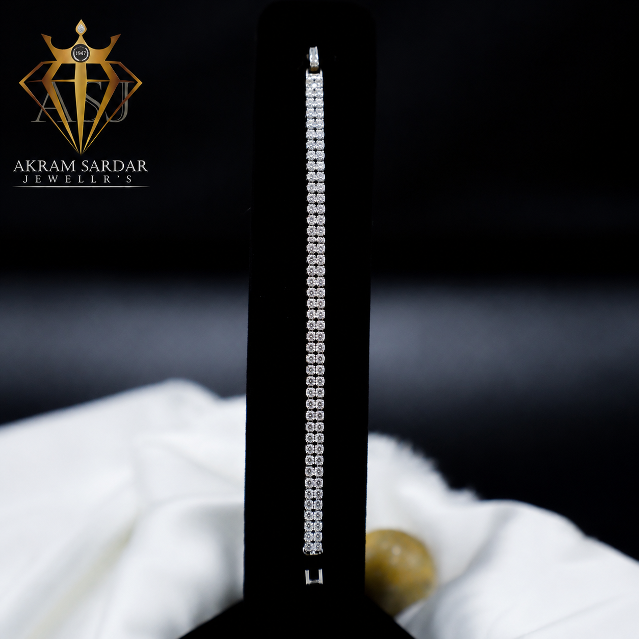 ZIRCON BRACELET