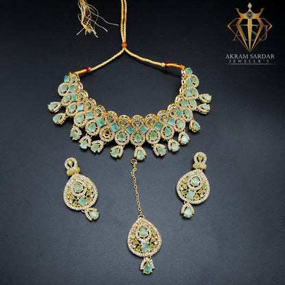 Elegant Zircon Bridal Necklace – Radiance in Every Detail
