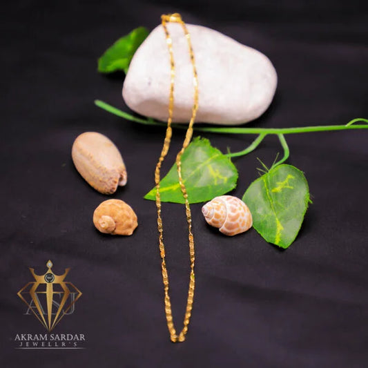 Kiran Gold Plated Curb Chain – Bold Design, Classic Appeal