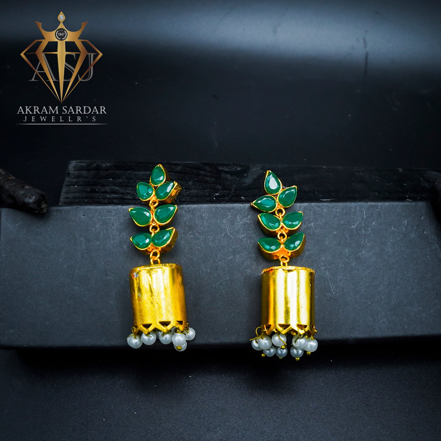Mehka Jhumki Earrings