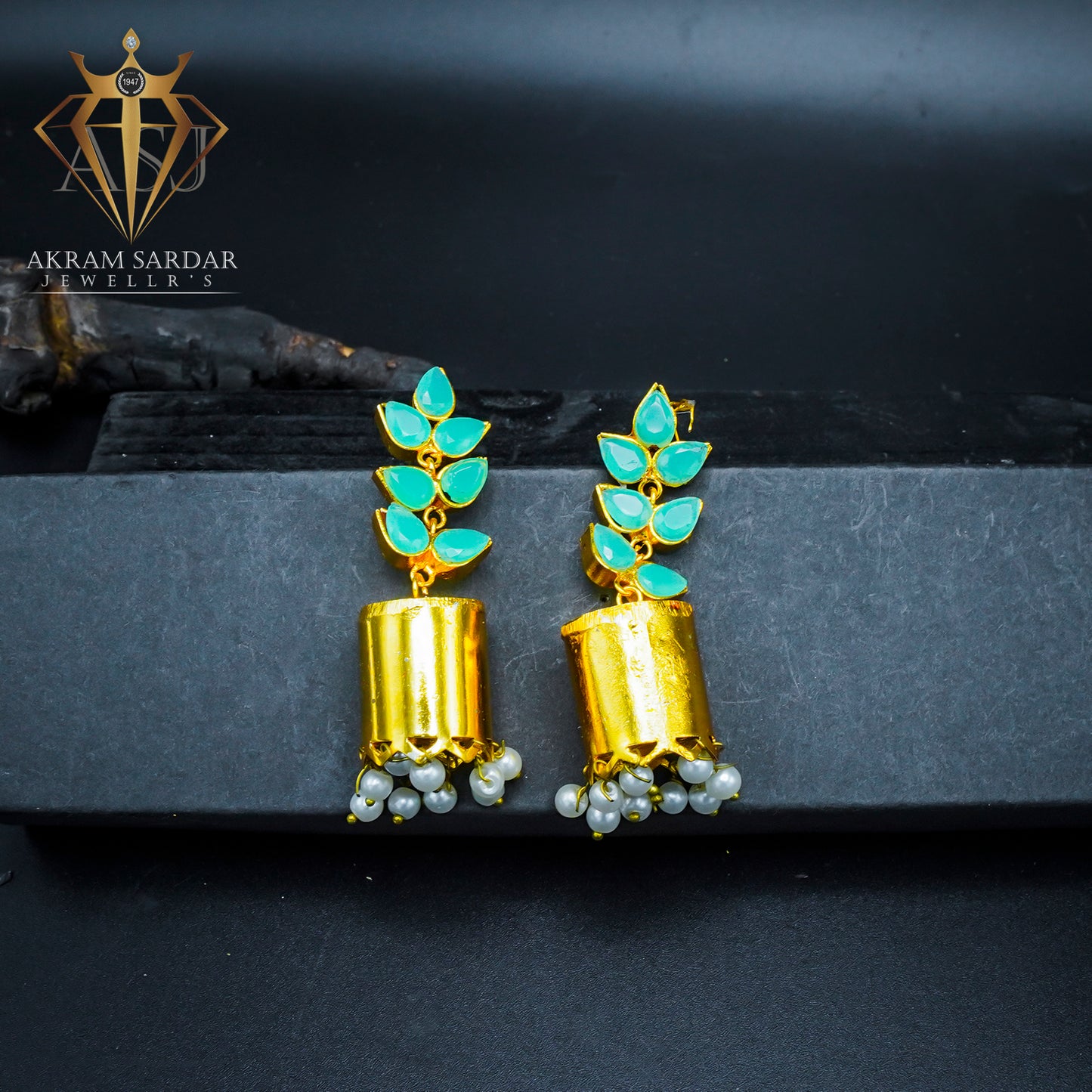 Mehka Jhumki Earrings
