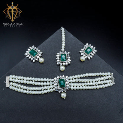Jennifer Choker Set