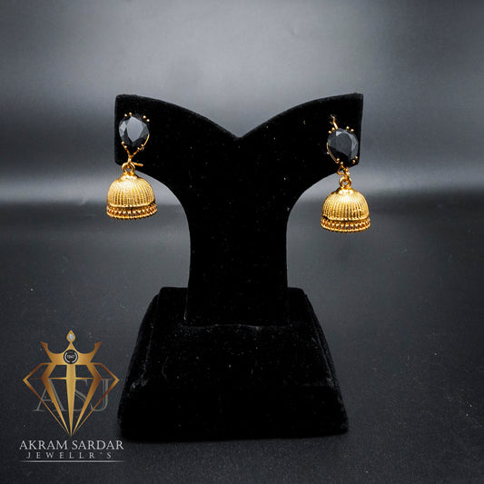Zeenay Jhumki