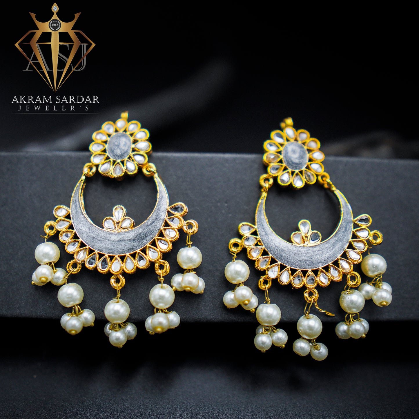 Chaandbaali Earrings