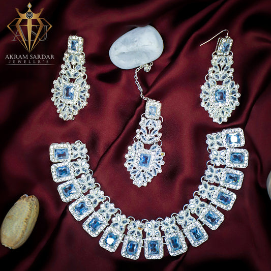 Regalia Necklace Set