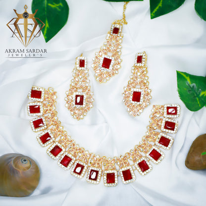 Regalia Necklace Set
