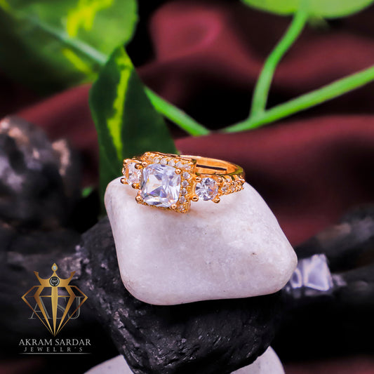 Royale Edge Ring