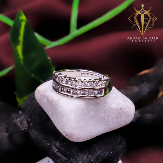 Linea Spark Ring