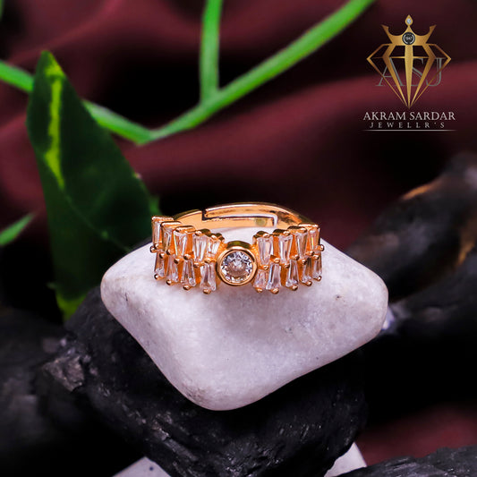 Petal Crest Ring