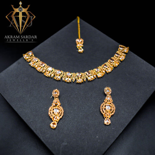 Zircon Nova Necklace