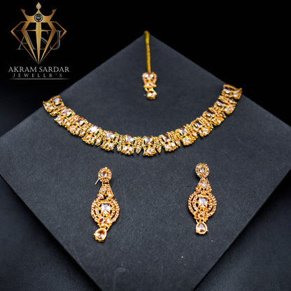 Zircon Nova Necklace
