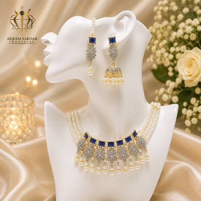 Pearl Queen Choker