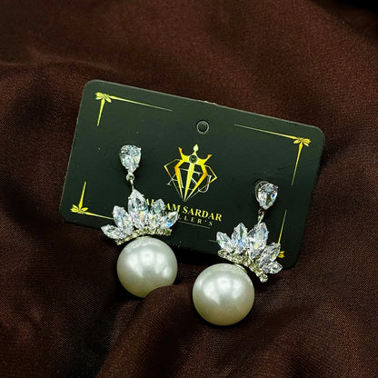 Sapphire Breeze Earring