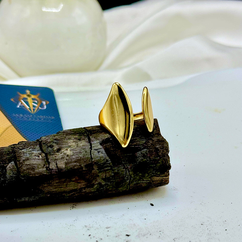 Zeraphine Ring