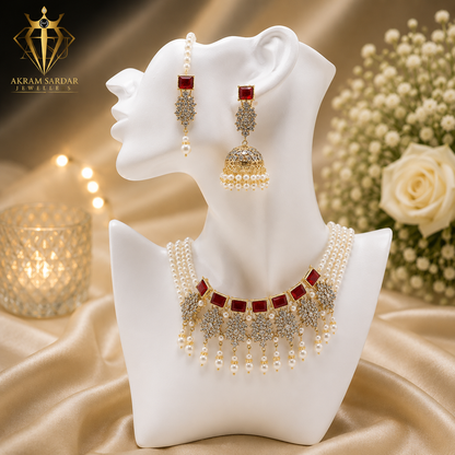 Pearl Queen Choker